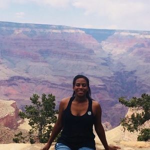 Meet your Posher, Tina